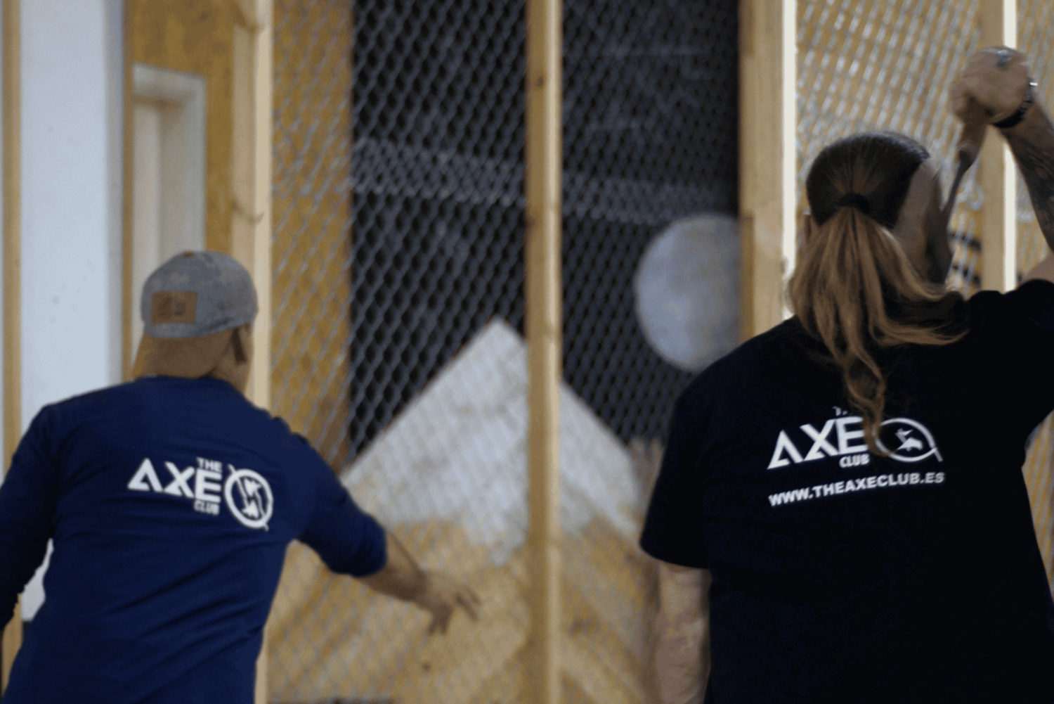 Barcelone : découvrez le lancer de hache et l'hydromel artisanal