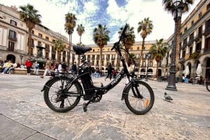 Barcellona: esplora la città con le e-bike a noleggio ecologiche