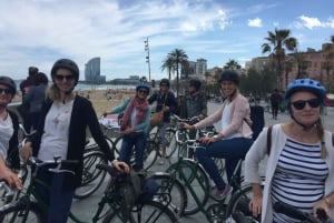 Barcelona: Faces of the City Bike Tour