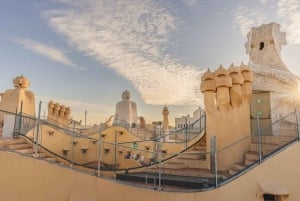 Barcellona: Tour guidato veloce di Casa Batlló e La Pedrera