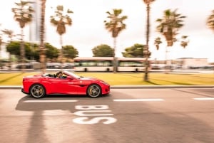Barcelona: Ferrari-kørsel og jetski- eller sejloplevelse