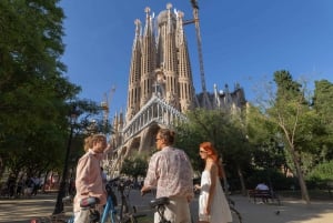 Barcelona First Time: City bike tour highlights with locals