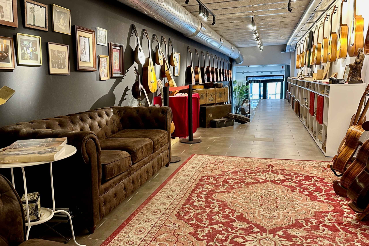 Barcelona: Flamenco Premium Show ja kiertue kitaramuseossa.