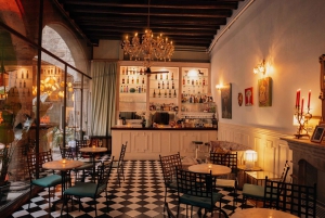 Barcelona: Flamenco Show at Palau Dalmases