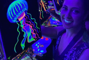 Barcelona: Workshop fluorescerende verf en wijn