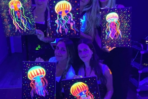 Barcelona: Workshop fluorescerende verf en wijn