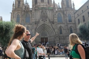 Barcelona Food Markets Tour - Tapas & More
