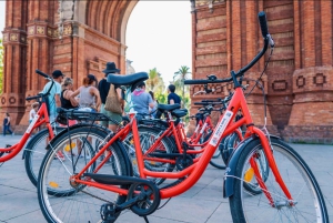 Barcellona: noleggio di biciclette/e-bike per l'intera giornata con casco e lucchetto