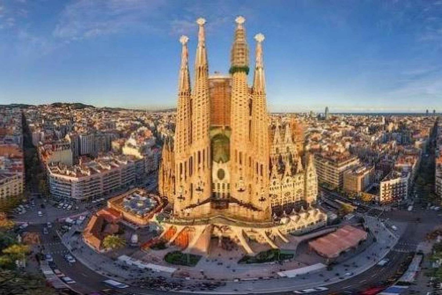 Barcelona: Full-Day Personalized City Tour