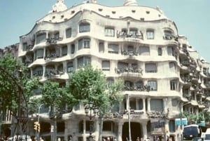 Barcelona: Full-Day Personalized City Tour
