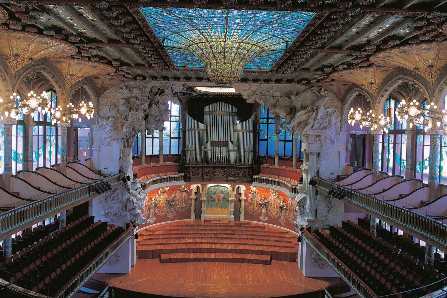 Barcelona: Noches Gastromodernistas en el Palau de la Música Catalana