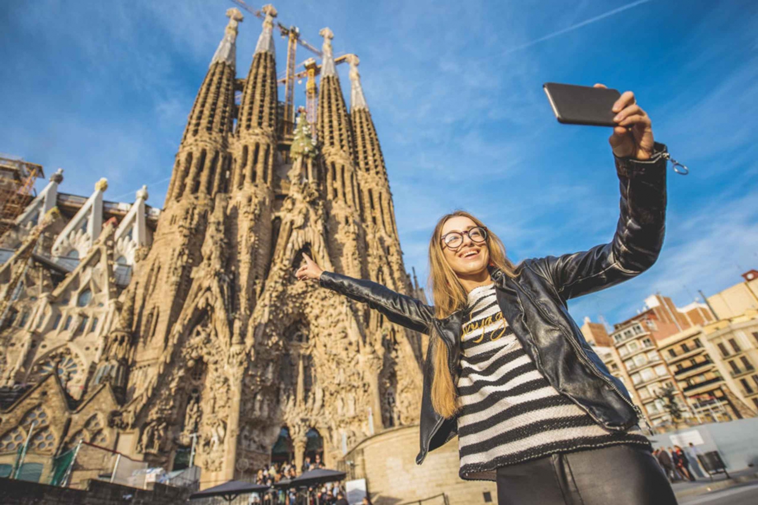Barcelona: Gaudi Private City Tour med Sagrada Familia