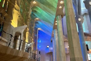 Barcelona: Gaudí & Sagrada Familia Guided Tour