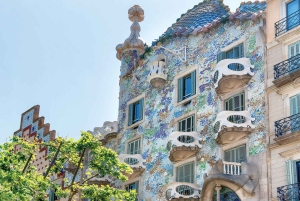 Barcelona: Gaudí Sightseeing guidet Segway-tur