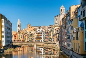 Barcelona: Girona: Girona Guided Day Tour & High-Speed Junalippu
