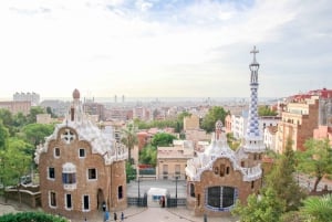 Barcelona: Go City Explorer Pass - Choose 2 to 4 Attractions
