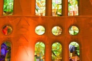 Barcelona: Gotiska kvarteren & La Sagrada Familia privat rundtur