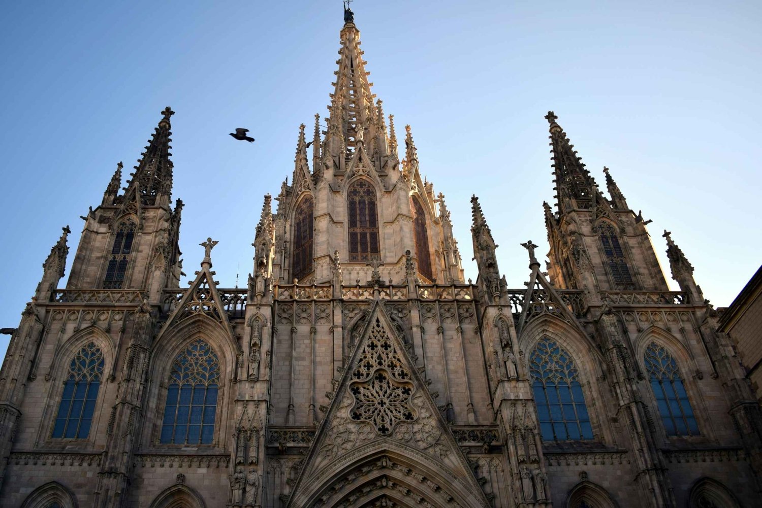 Barcellona: tour tra leggende, dolci e drink nel quartiere gotico