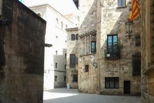 Barcelona: Wycieczka piesza z tapasami po legendarnej Dzielnicy Gotyckiej