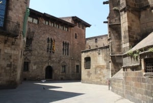 Барселона: пешеходная экскурсия по Готическому кварталу