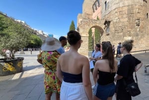 Готическая прогулка по Барселоне: римские стены и скрытый двор