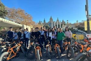 Barcelona: Geführte Stadtführung mit dem Fahrrad oder E-Bike
