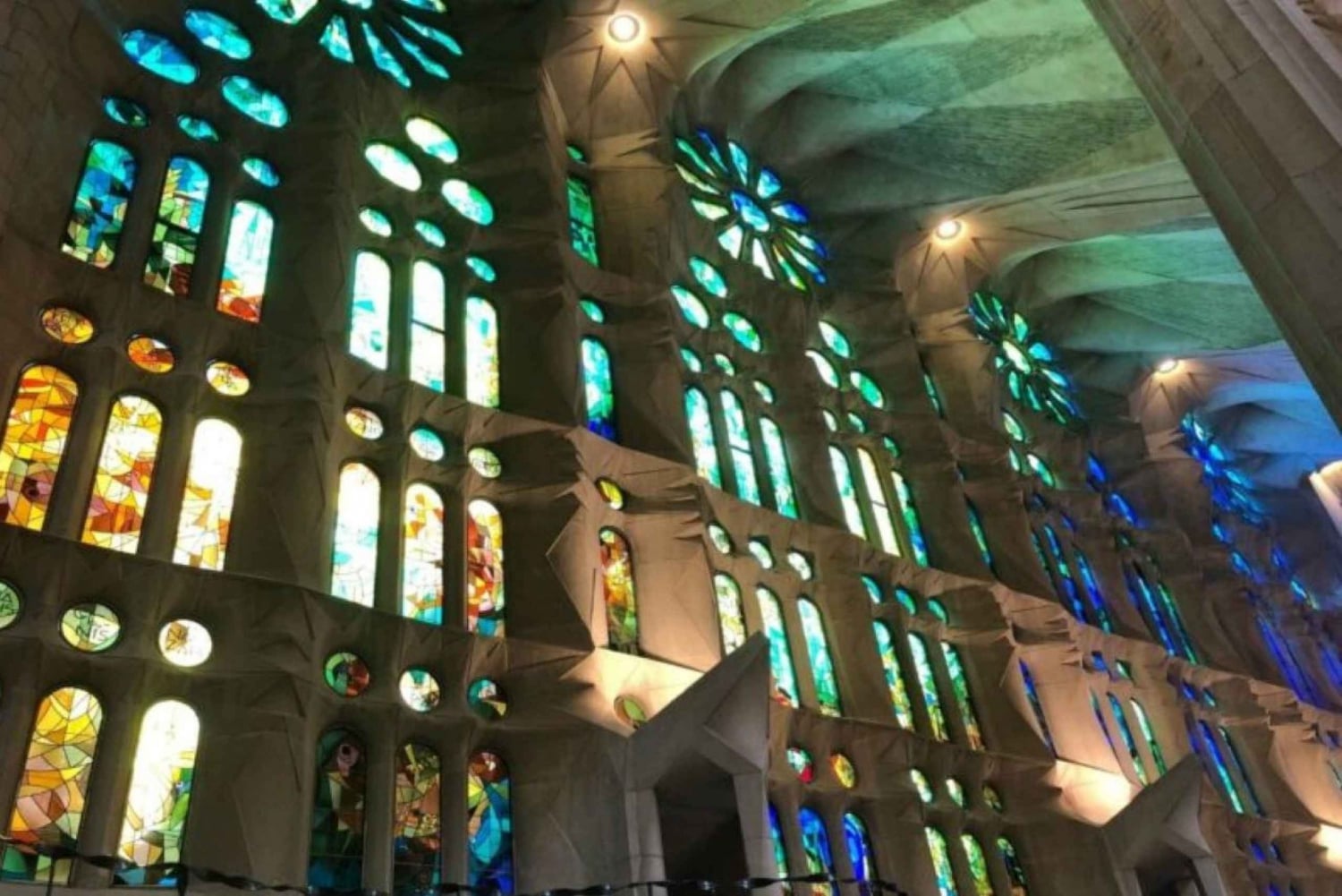 Barcelona: Geführte Sagrada Familia Tour & Einlass ohne Anstehen (Skip-The-Line)