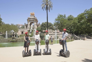 Barcelona: 2,5h Gaudí Segway Tour