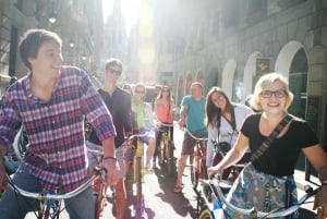 Barcellona: Tour in bicicletta delle meraviglie di Gaudì
