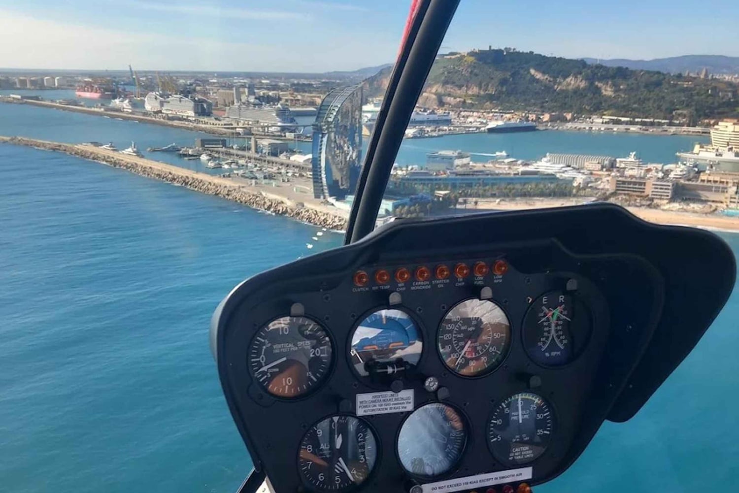 Barcelona: przejażdżka helikopterem i supersamochodem