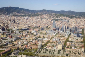 Barcelona: Hubschrauberflug & Transfer vom Heliport zum Boot