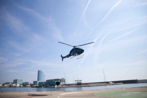 Barcelona: Hubschrauberflug & Transfer vom Heliport zum Boot
