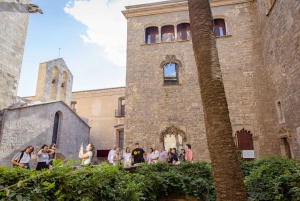 Barcelona: Hidden Gems Walking Tour Including 10+ Sights