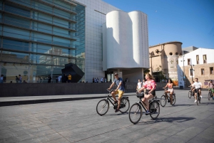 Sykkeltur til Barcelonas høydepunkter: Sykle langs stranden!