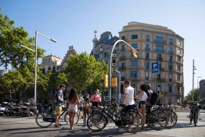 Sykkeltur til Barcelonas høydepunkter: Sykle langs stranden!