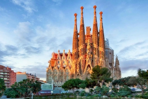 Tour de ville de Barcelone et excursion à Montserrat
