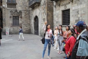 Wycieczka do Barcelony: Kolejka linowa Montjuic i gotycka wycieczka piesza