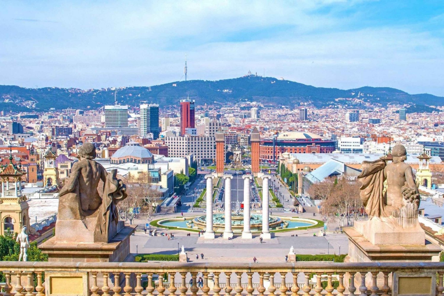 Barcelona destaca excursão de meio dia para grupos pequenos com coleta