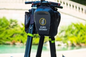 バルセロナのハイライト: セグウェイで巡るガウディの最高傑作