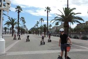 バルセロナのハイライト: セグウェイで巡るガウディの最高傑作