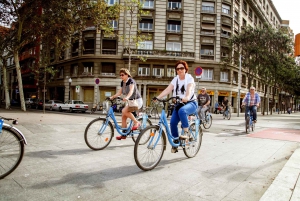 Barcelona Historical 3-Hour Bike Tour