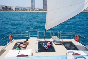 Барселона: автобус Hop-On Hop-Off с парусным круизом