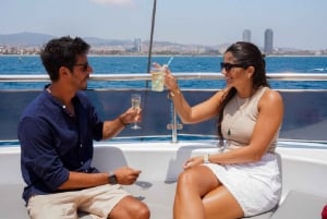 Барселона: автобус Hop-On Hop-Off с парусным круизом