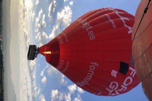 Barcelona: Pre-Pyrenees Hot Air Balloon Tour