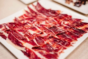 Barcelona: Jamón Experience Masterclass near Sagrada Familia