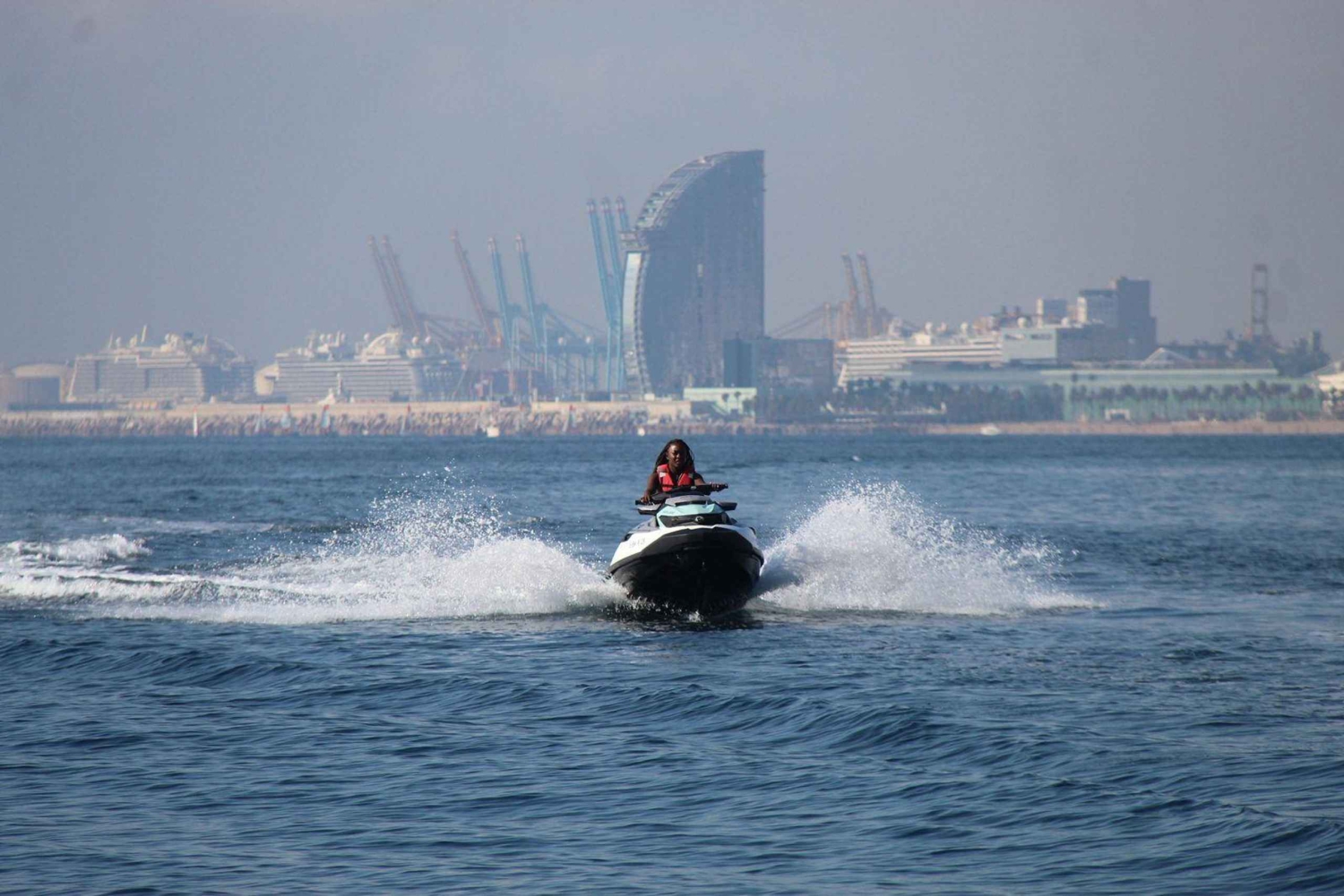Barcelona: Jetski uden kørekort Hotel W - Foto inkluderet