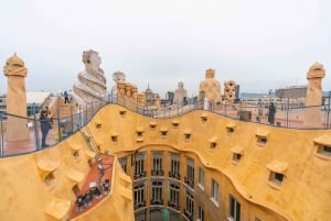 Barcelona: La Pedrera-Casa Milà Ticket & Audio Guide Option