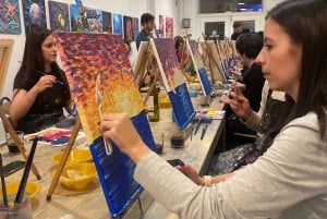 Barcelona: Aprende a pintar, degusta vinos, disfruta de aperitivos y música.