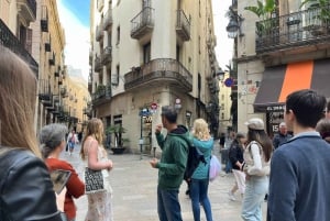 Barcelona: Local Market & Street Food Walking Tour