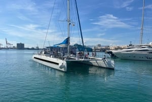 Barcelona: AFTERWORK Katamaran Cruise med musikk og drikke